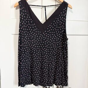 Maurices Floral V-Neck Sleeveless Top - Black and red size 20-22